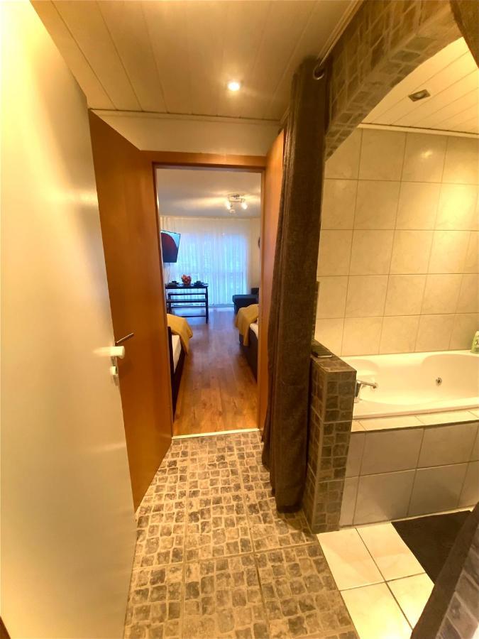 Apartment Im Stadtzentrum Mit W-Lan Home Sweet Home Fuerth Exterior photo